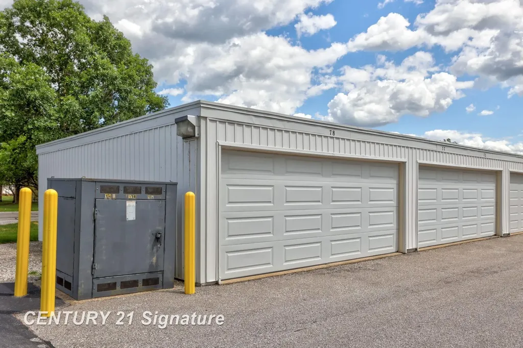 719 Kennely Road Saginaw Charter Township MI 48609
