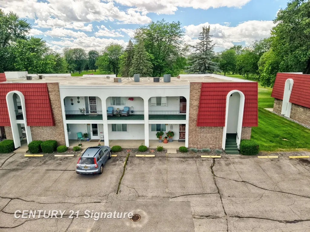 719 Kennely Road Saginaw Charter Township MI 48609