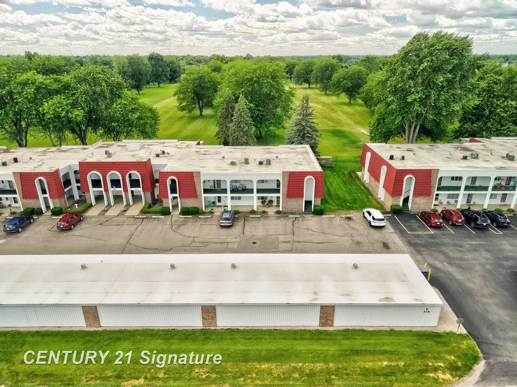 719 Kennely Road Saginaw Charter Township MI 48609