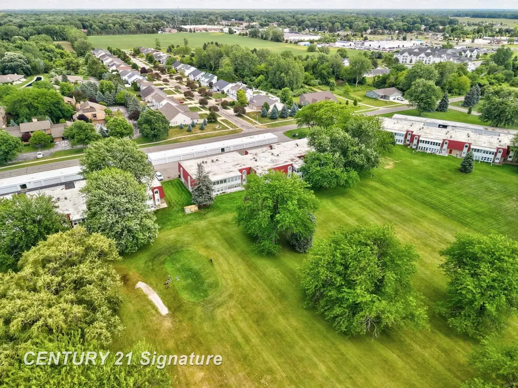 719 Kennely Road Saginaw Charter Township MI 48609