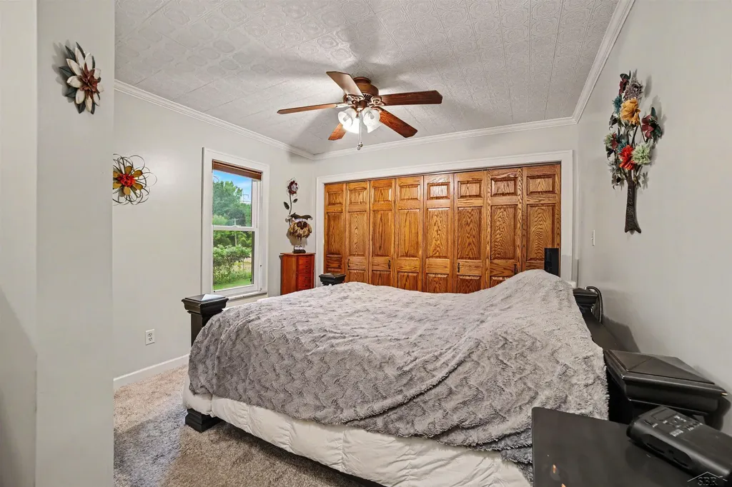 7123 Dixie Highway Bridgeport Charter Township MI 48722