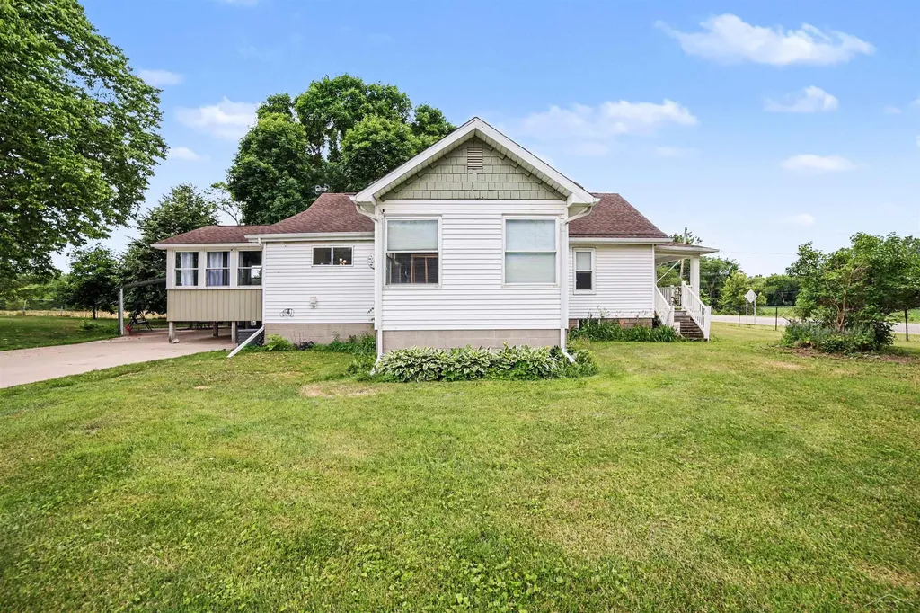 7123 Dixie Highway Bridgeport Charter Township MI 48722