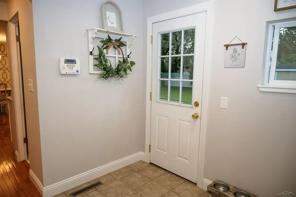 4201 Sweetbriar Dr. Drive Saginaw Charter Township MI 48603