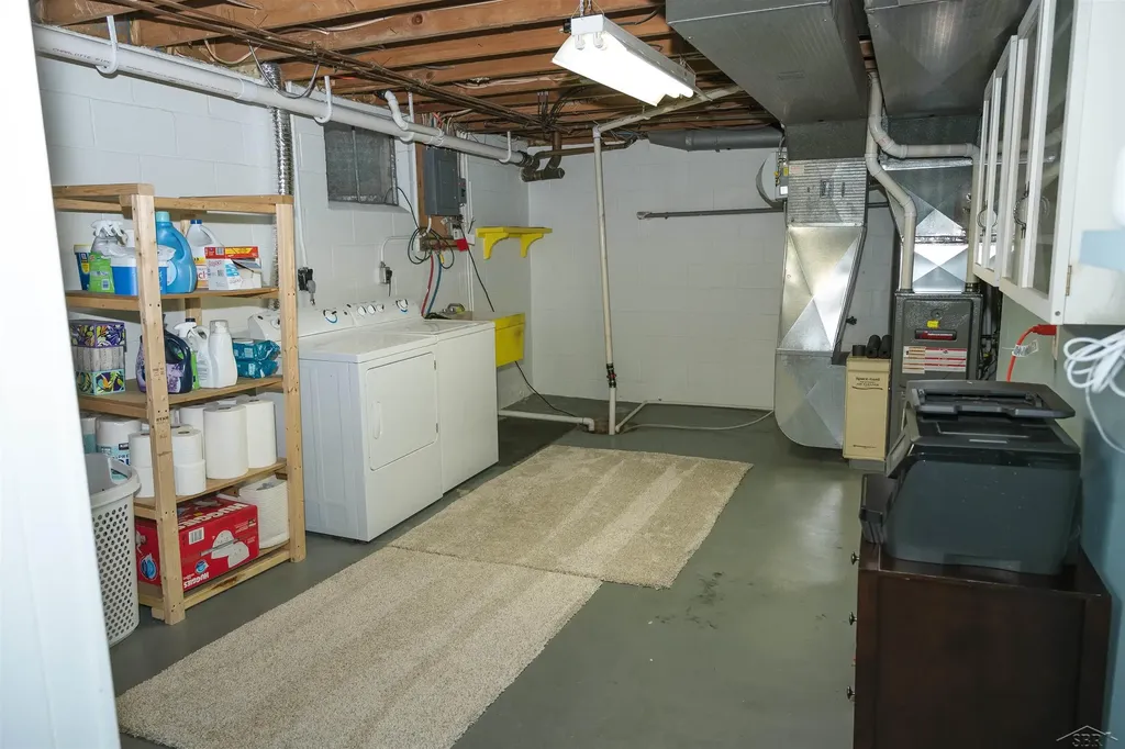 4201 Sweetbriar Dr. Drive Saginaw Charter Township MI 48603