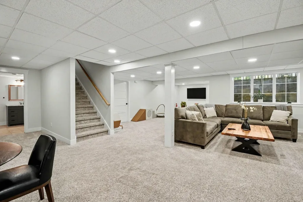 6715 Deer Run Trail Saginaw Charter Township MI 48603