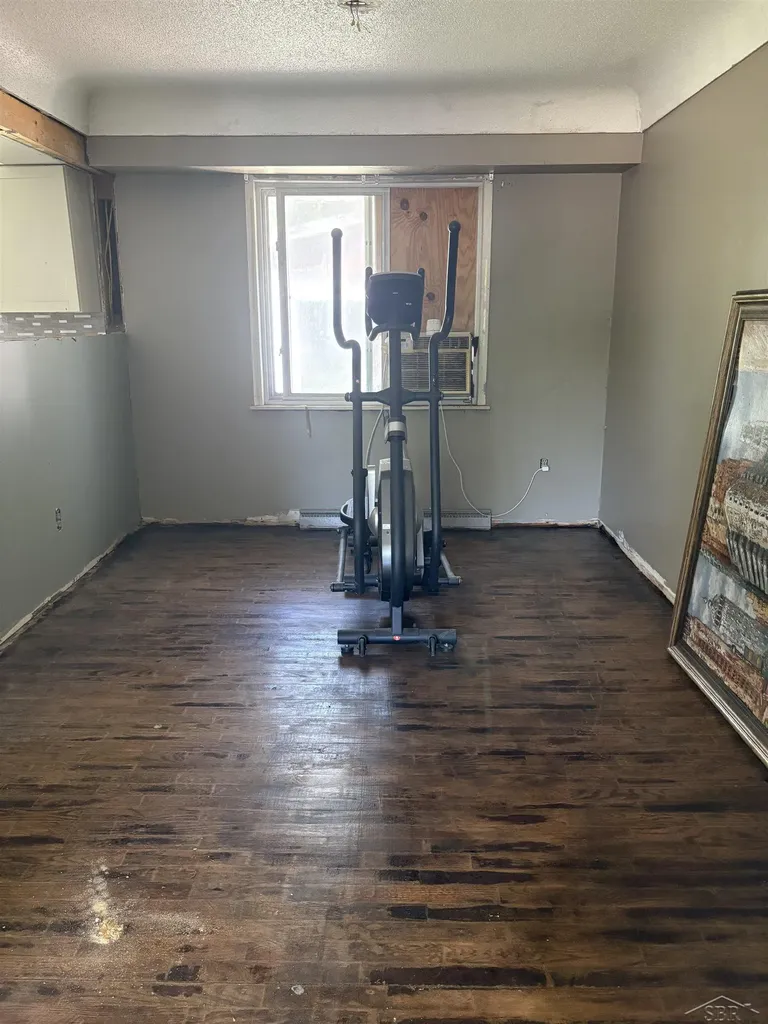 2518 Whitemore Place Saginaw City MI 48602