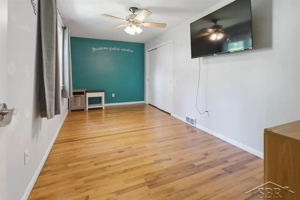 1405 Helen Street Bay City City MI 48708