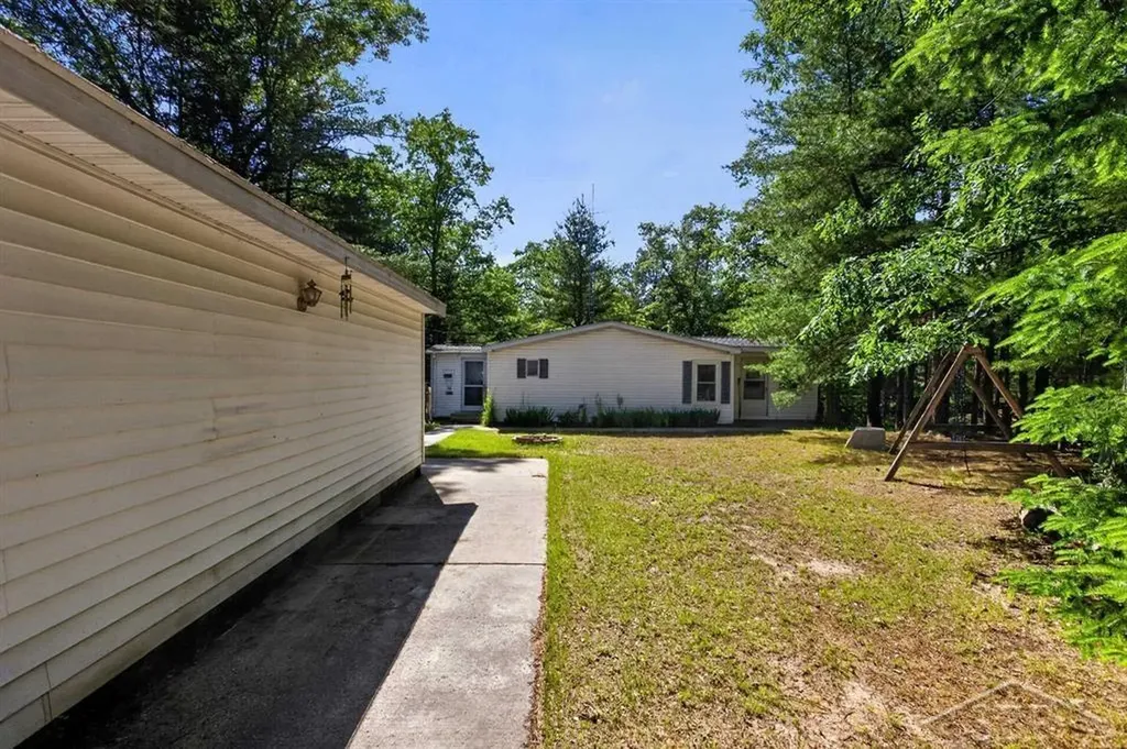 7059 Chain Lake Drive Plainfield Township MI 48761
