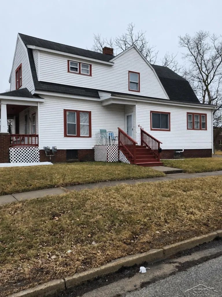 620 Meredith Street Saginaw City MI 48601
