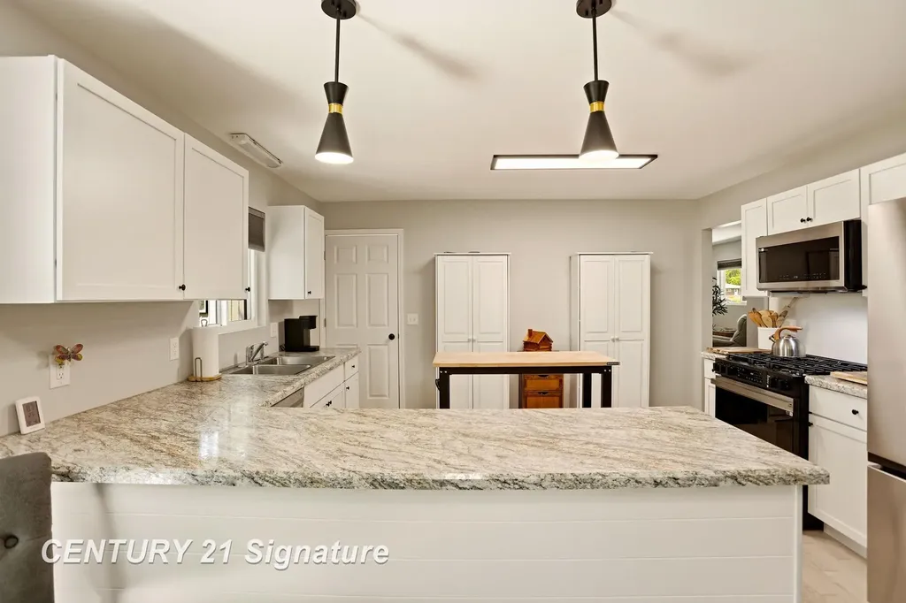3155 Walters Drive Buena Vista Charter Township MI 48601