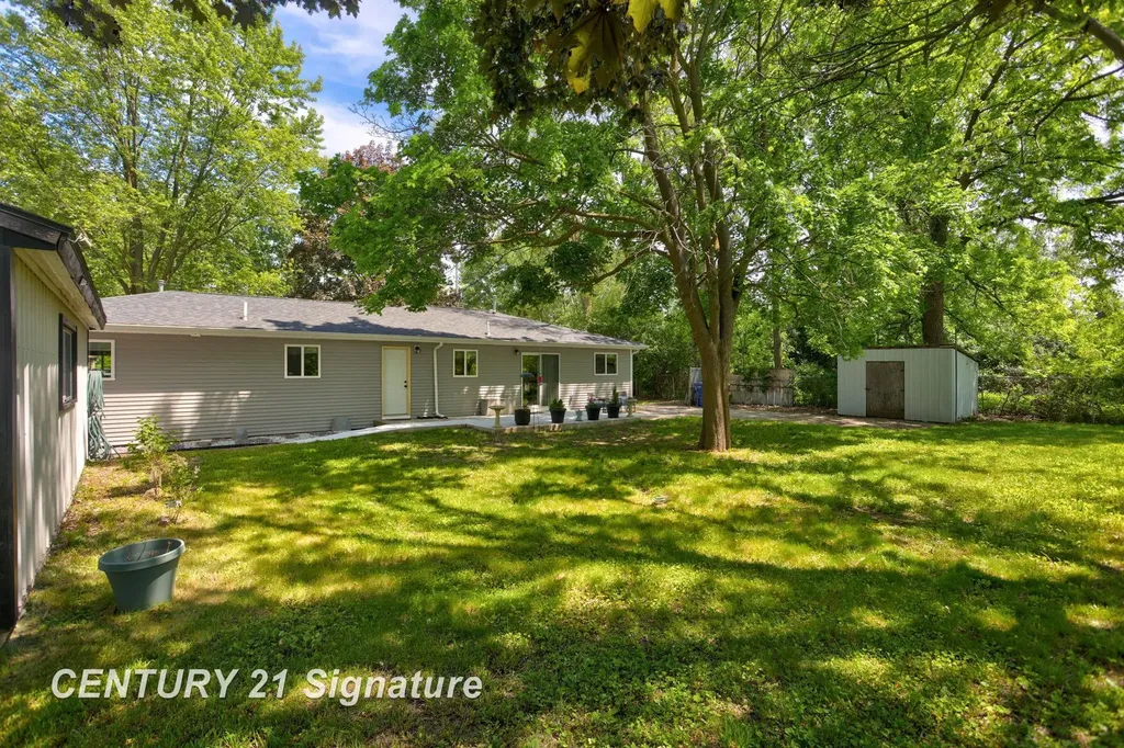 3155 Walters Drive Buena Vista Charter Township MI 48601