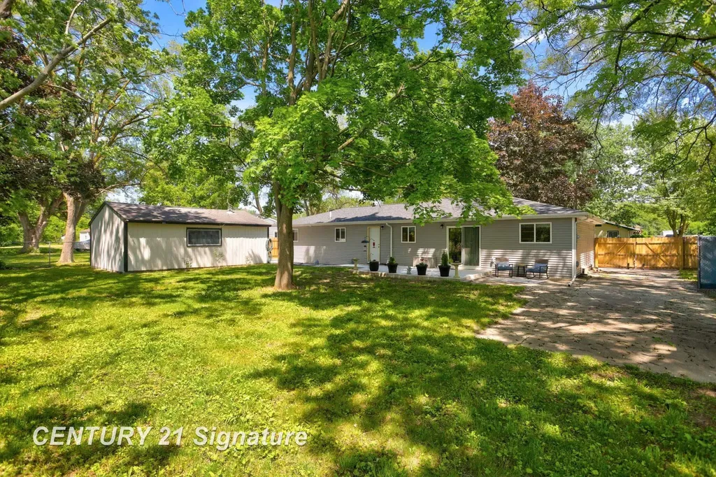 3155 Walters Drive Buena Vista Charter Township MI 48601