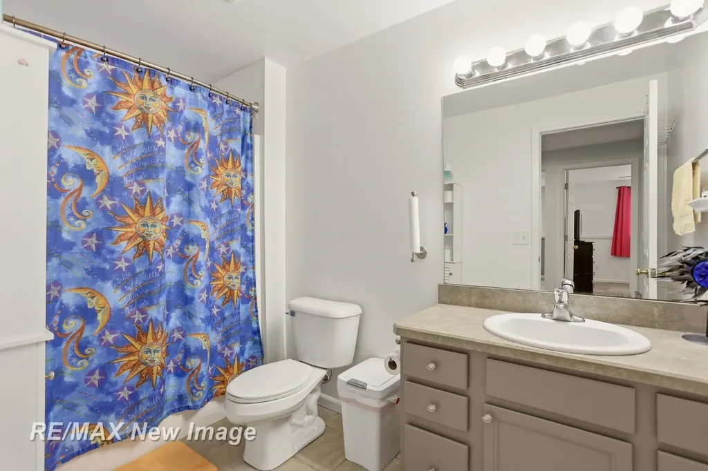 6097 Foxwood Court Saginaw Charter Township MI 48638