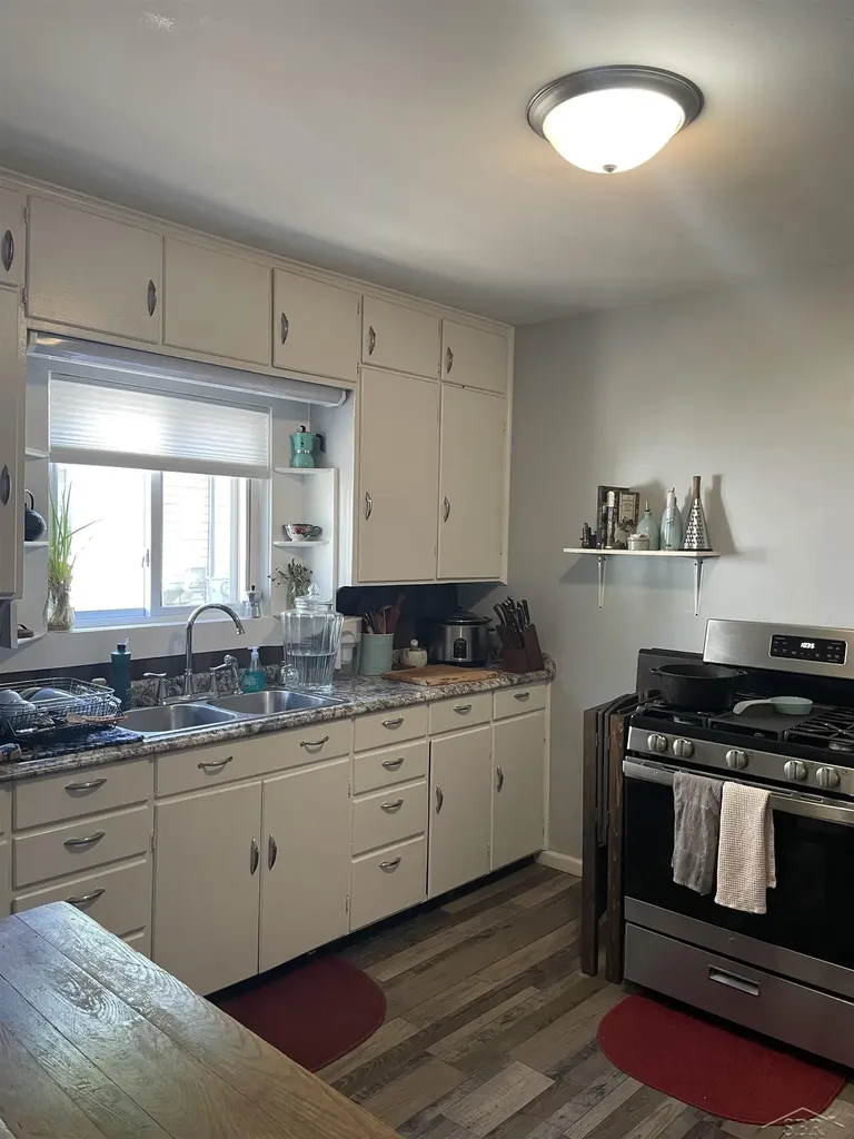 420 N Main - A & B Street Mt. Pleasant City MI 48858
