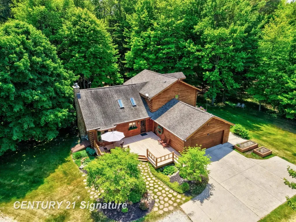 3926 Ball Road Juniata Township MI 48723