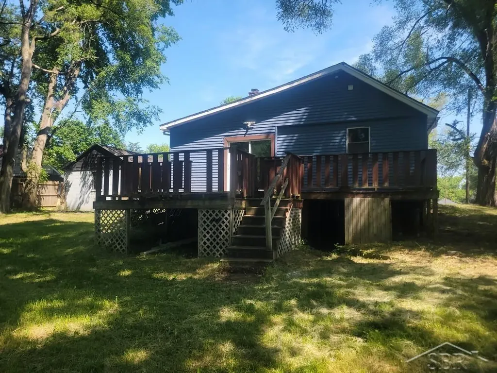 512 Coal Street Road St. Charles Township MI 48655