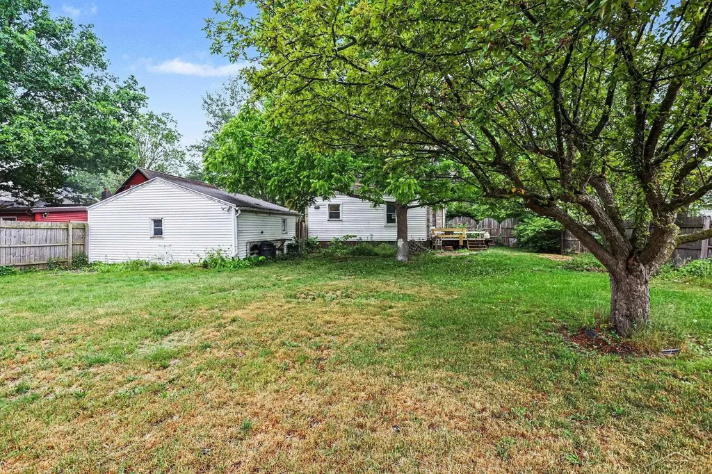 3374 Winter Street Carrollton Township MI 48604