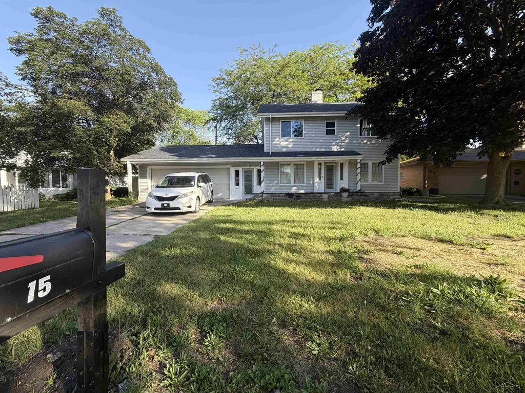15 Ruggles Road Saginaw City MI 48602