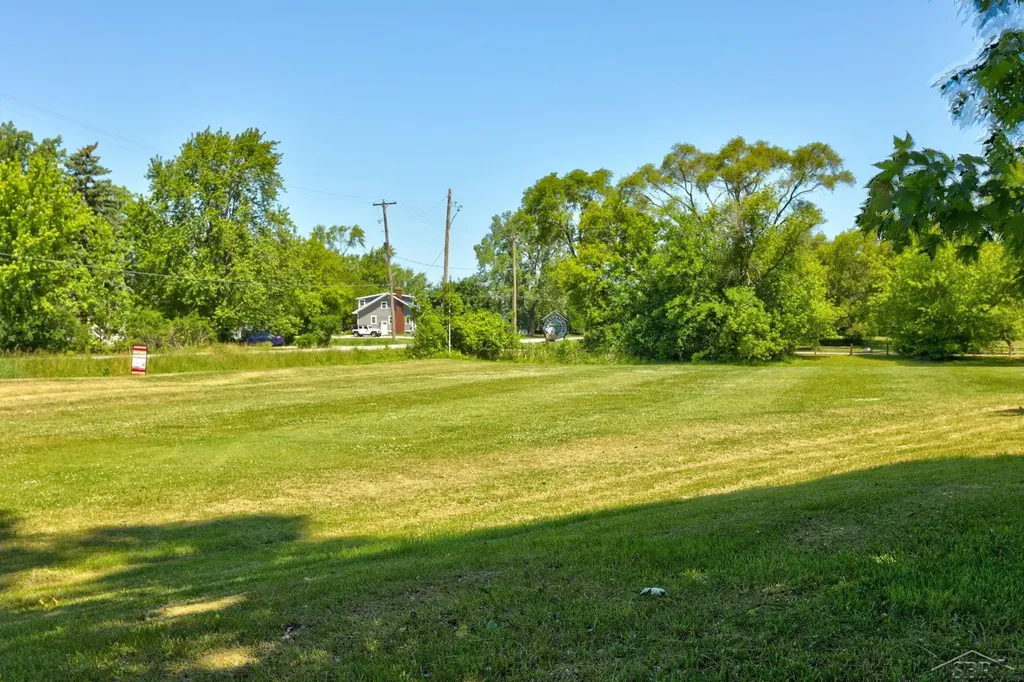 VL-10 Barnard Road Saginaw Charter Township MI 48603