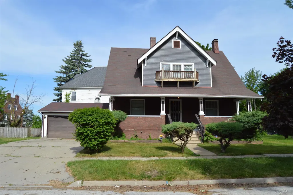 525 Owen Street Saginaw City MI 48607
