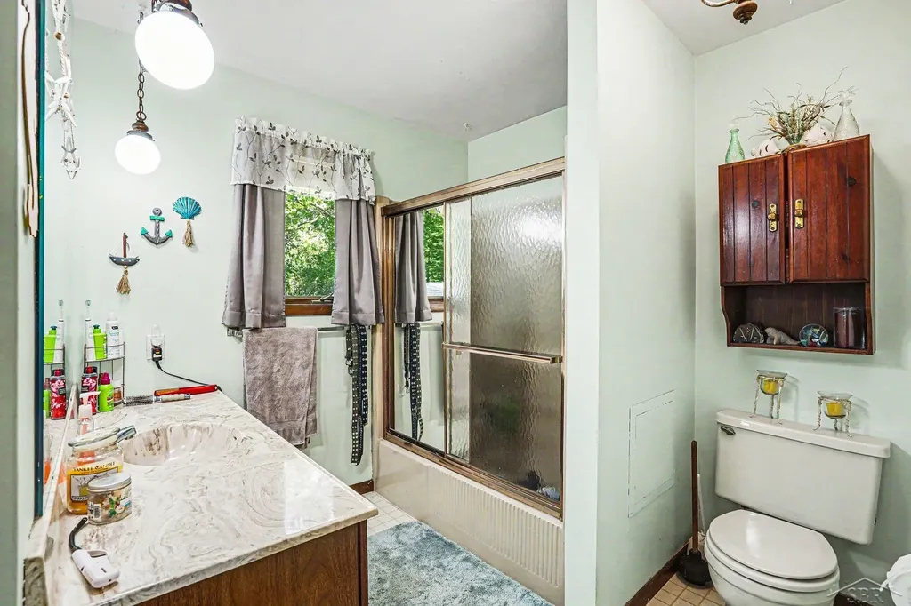 177 N Cotter Road Hampton Charter Township MI 48732