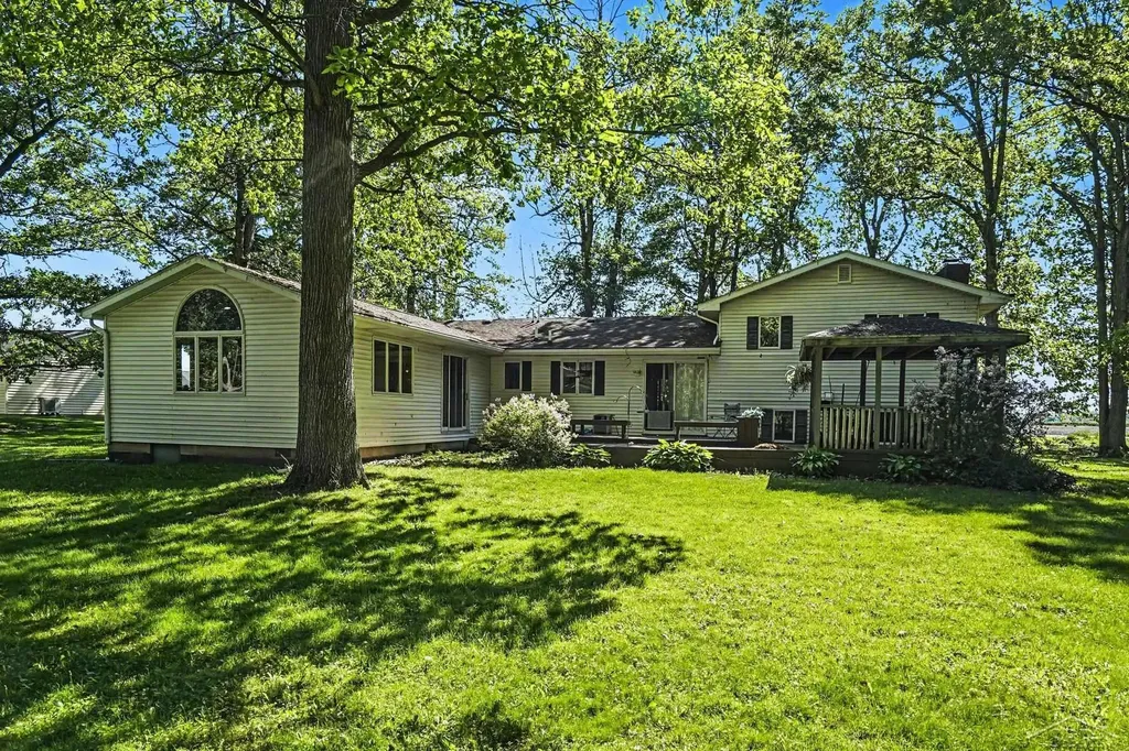 177 N Cotter Road Hampton Charter Township MI 48732