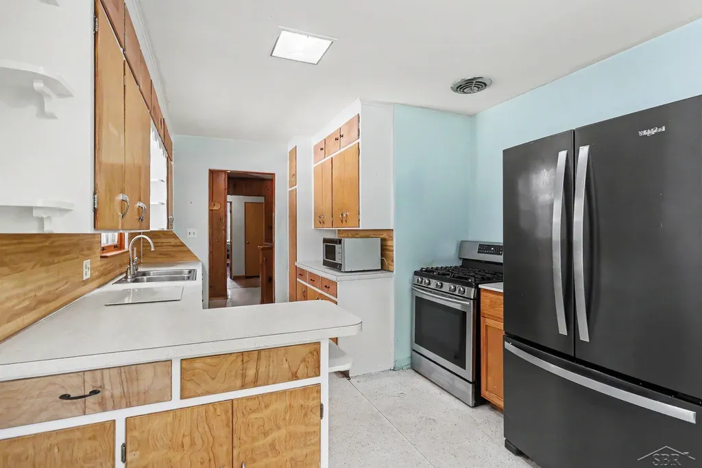 4270 Shattuck Road Saginaw Charter Township MI 48603