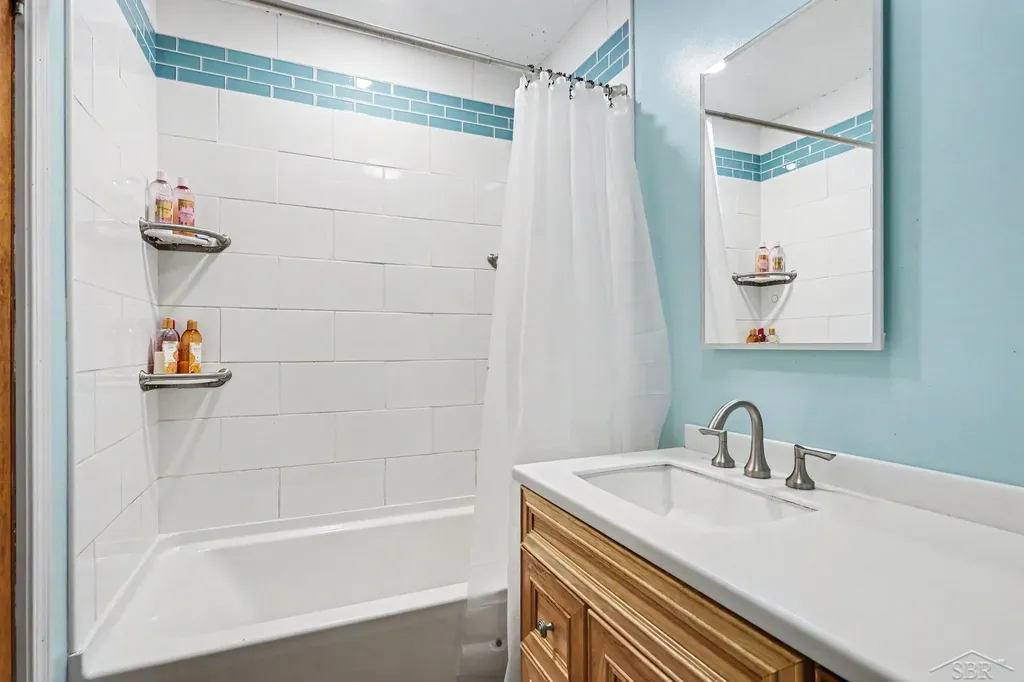 4270 Shattuck Road Saginaw Charter Township MI 48603