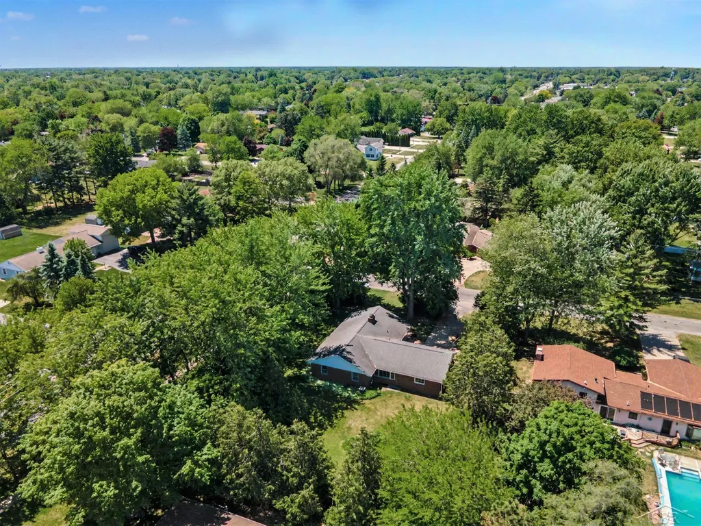 4270 Shattuck Road Saginaw Charter Township MI 48603