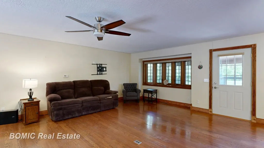 3540 Washburn Road Juniata Township MI 48768