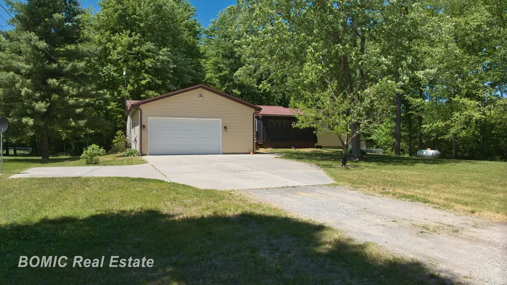 3540 Washburn Road Juniata Township MI 48768