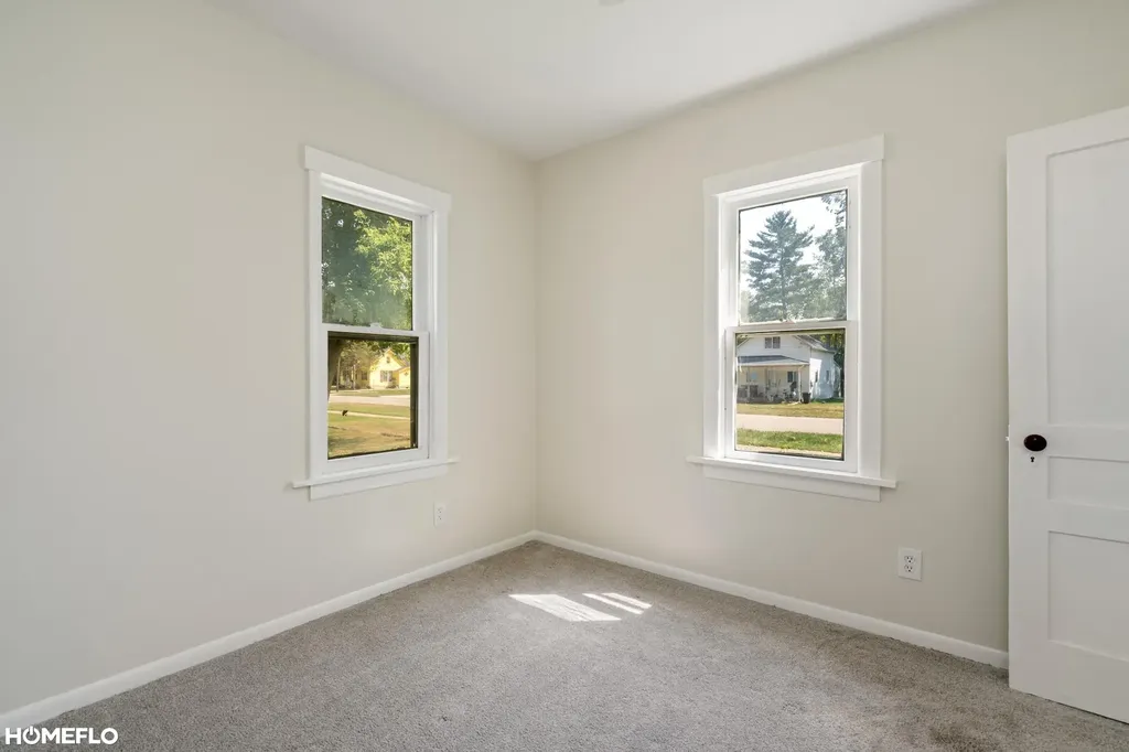 240 W 3rd Street Imlay City City MI 48444