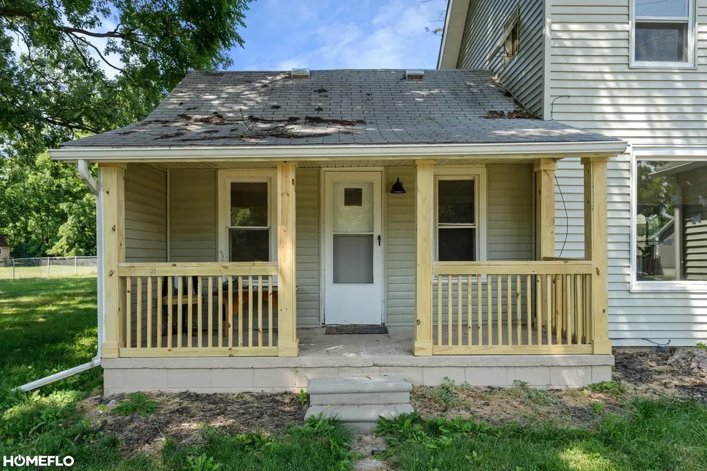 240 W 3rd Street Imlay City City MI 48444