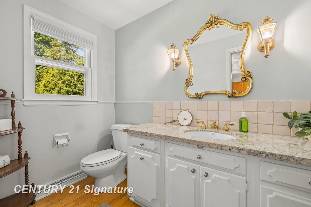 358 Somerset Road Saginaw Charter Township MI 48638
