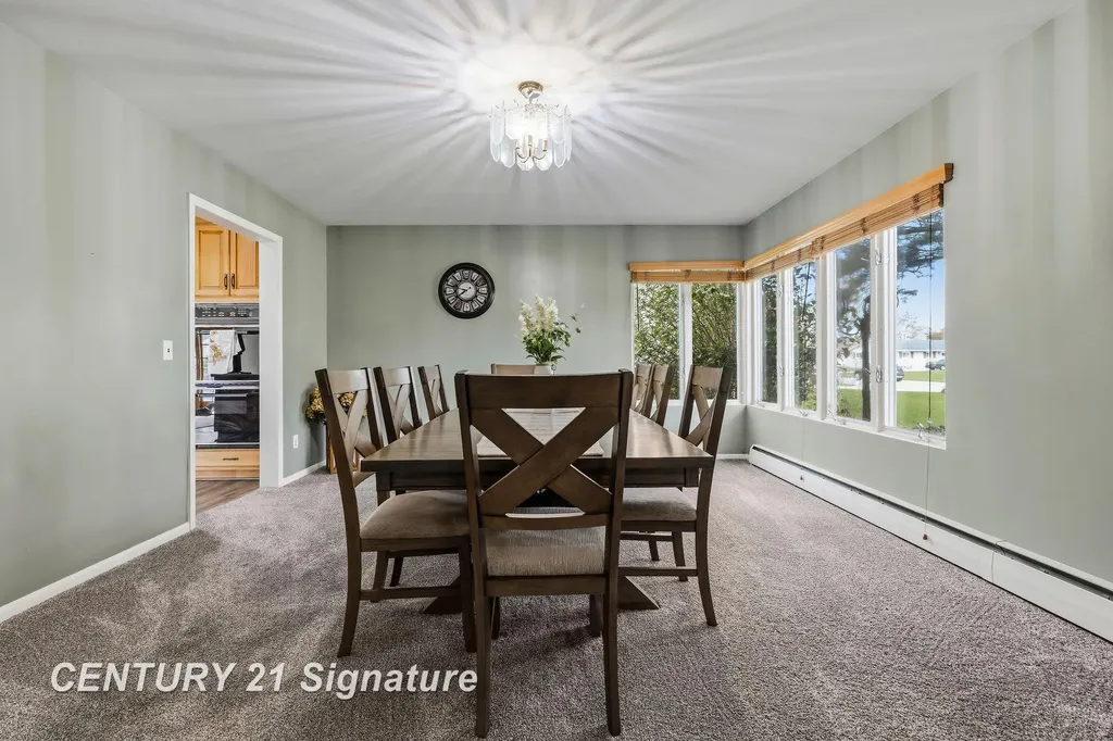 4743 Century Drive Saginaw Charter Township MI 48638
