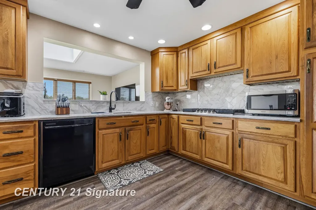 4743 Century Drive Saginaw Charter Township MI 48638