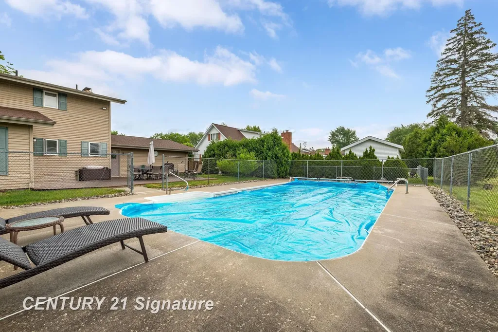4743 Century Drive Saginaw Charter Township MI 48638