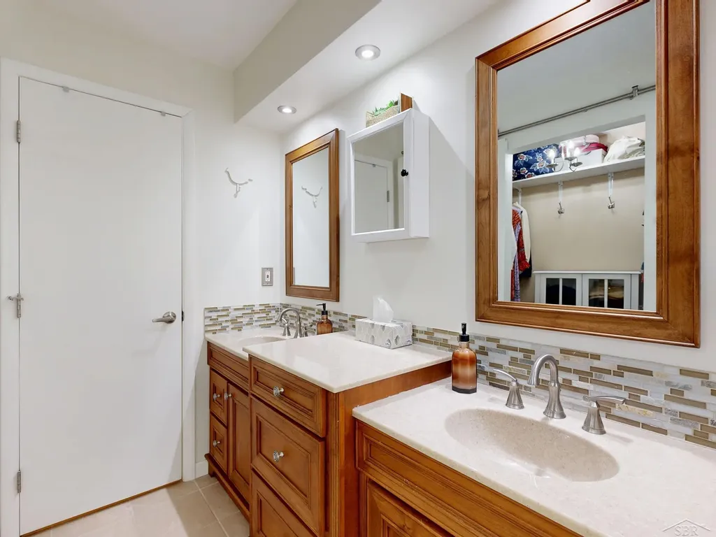 205 Kennely Road Thomas Township MI 48609