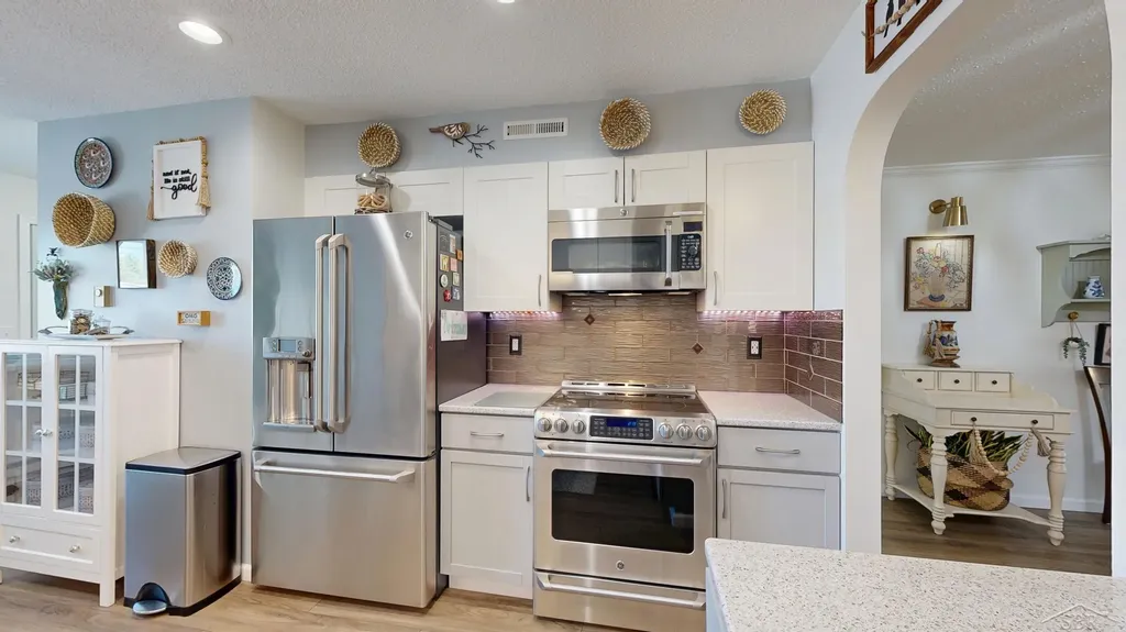 205 Kennely Road Thomas Township MI 48609