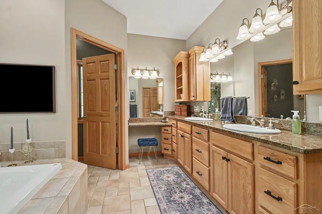 2628 Brownwood Trail Larkin Charter Township MI 48642