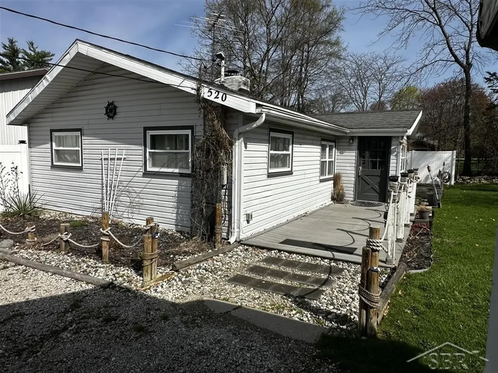 520 W Jessie Street Edenville Township MI 48657