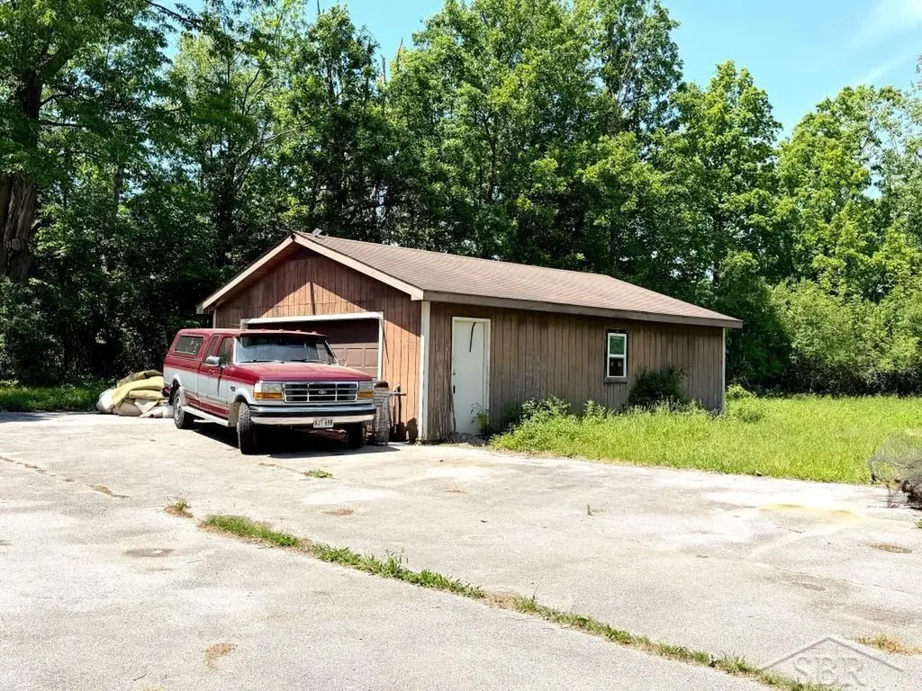 1408 Waldo Court Midland City MI 48640