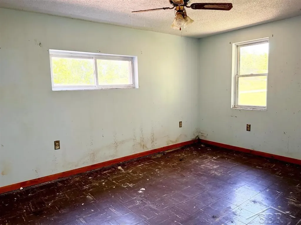 1408 Waldo Court Midland City MI 48640
