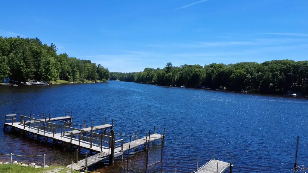 6113 Hillside Drive Moffatt Township MI 48610