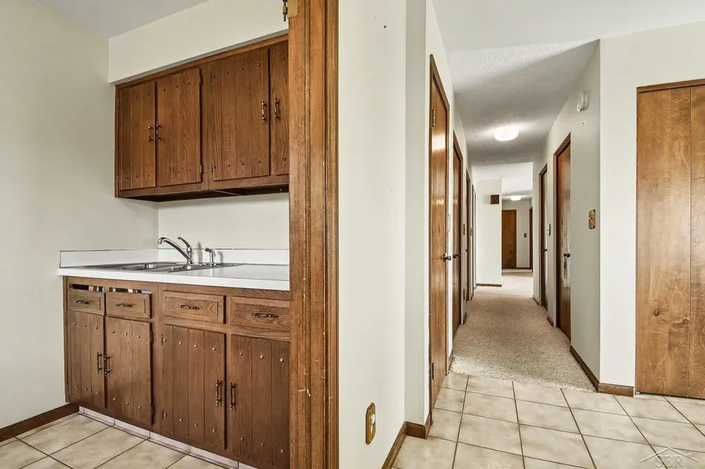 381 S Linwood Beach Road Kawkawlin Township MI 48634