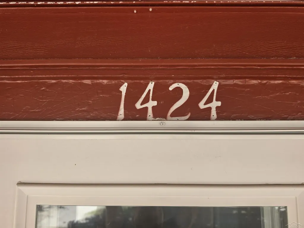 1424 Acacia Street Saginaw City MI 48602