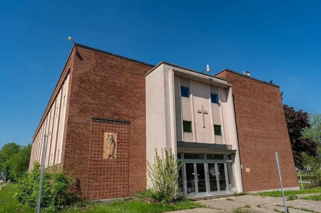 405 Hayes Street Saginaw City MI 48602