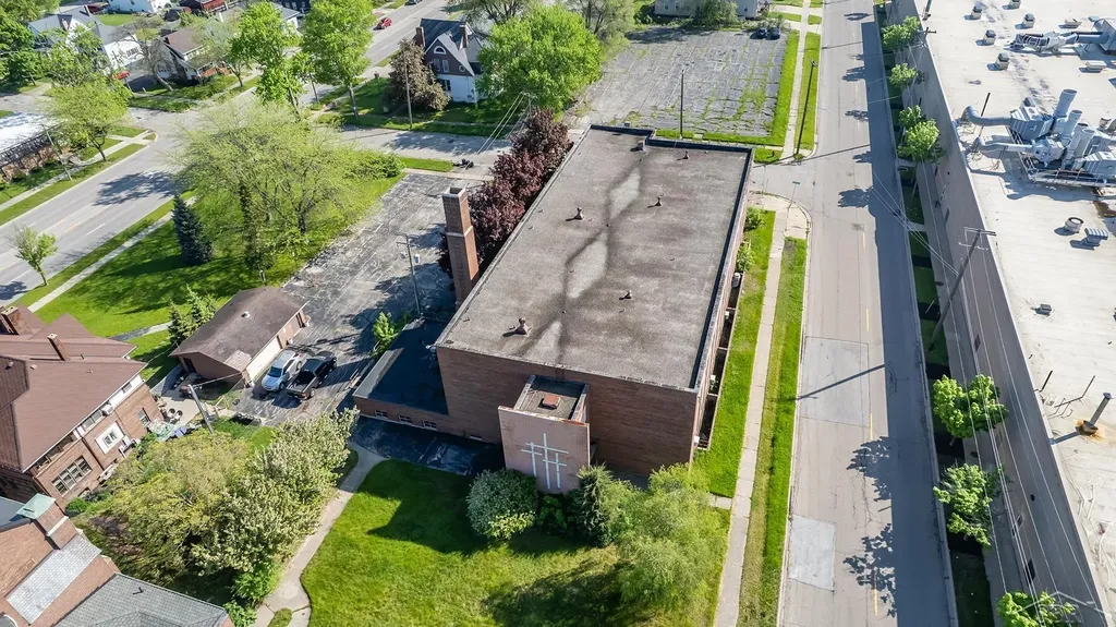 405 Hayes Street Saginaw City MI 48602