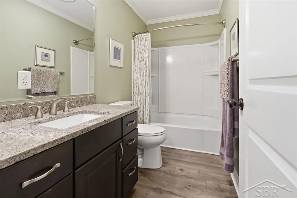 4448 N Verity Road Edenville Township MI 48657