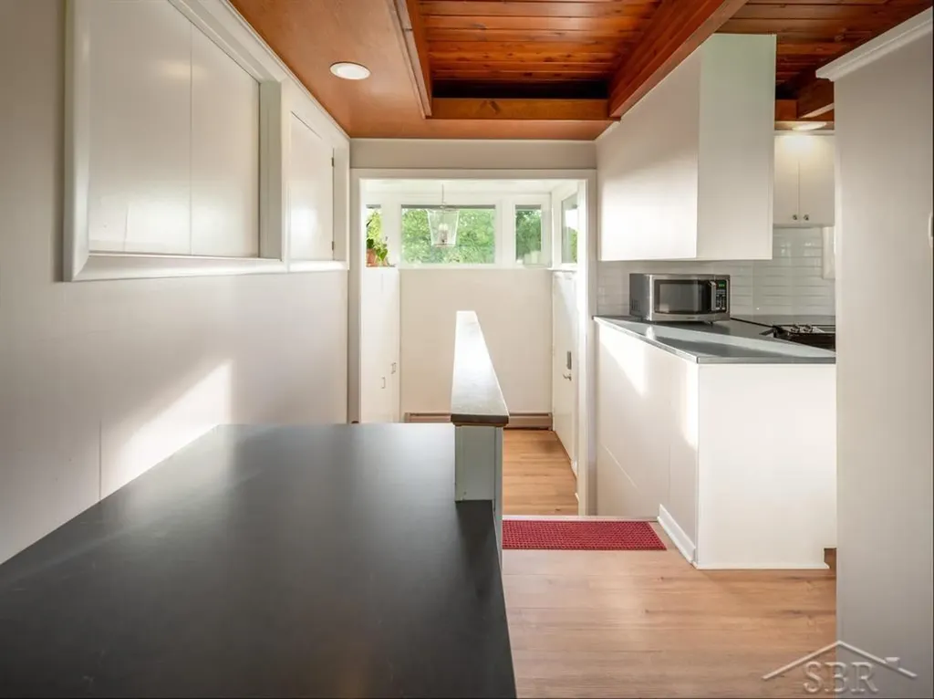 1395 Primrose Lane Dewitt Charter Township MI 48820